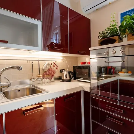 Hidalgo De Menezes *