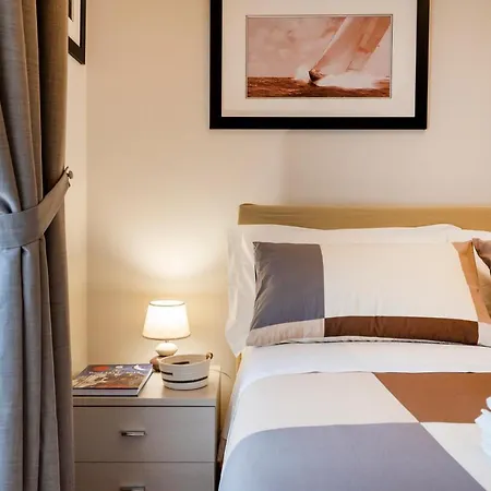 Hidalgo De Menezes Apartman *